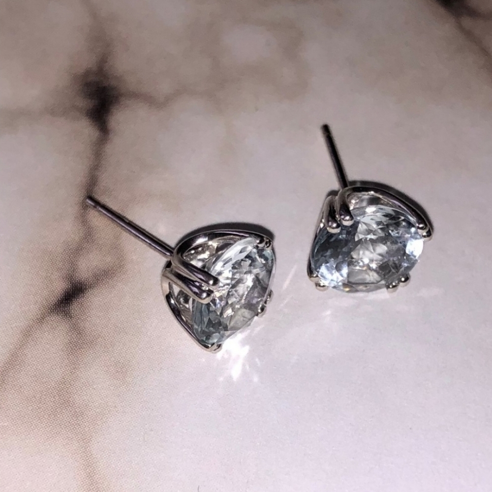 Aquamarine 14k white gold studs From Macy's - Picture 7 of 10